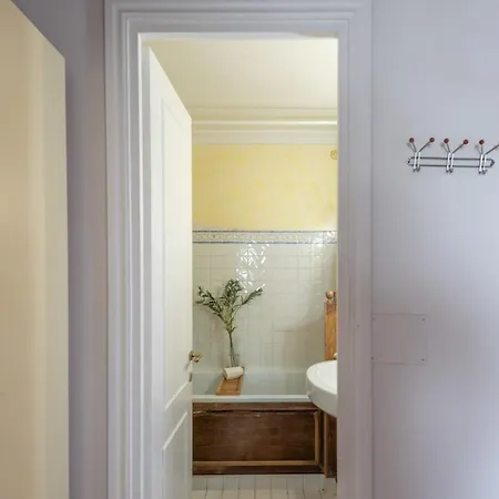빌라 Charming Sea Shared Pool Sleeps 6 V6in