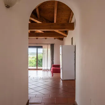 Charming Sea Shared Pool Sleeps 6 V6in 빌라